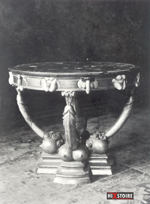 table-penis-phallus-catherine-2